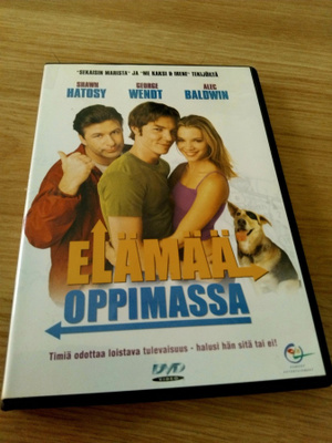 ELÄMÄÄ OPPIMASSA        DVD           ( egmont )