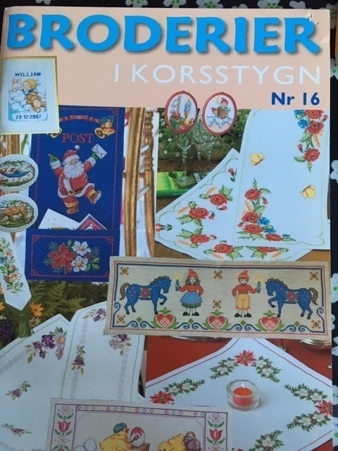Ristipistokirjanen Broderier i korsstygn 16