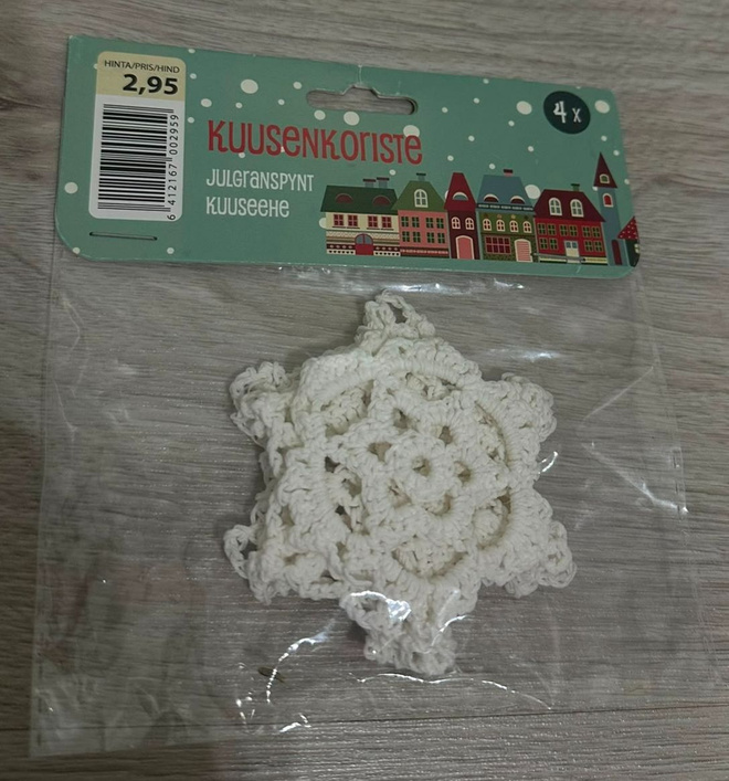 LUMIHIUTALE KUUSENKORISTE 4kpl:tta