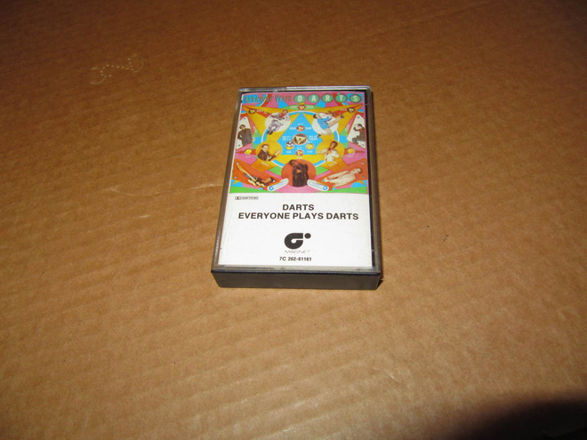 KASETTI: Darts : Everyone Plays Darts v.1978 SWEDEN