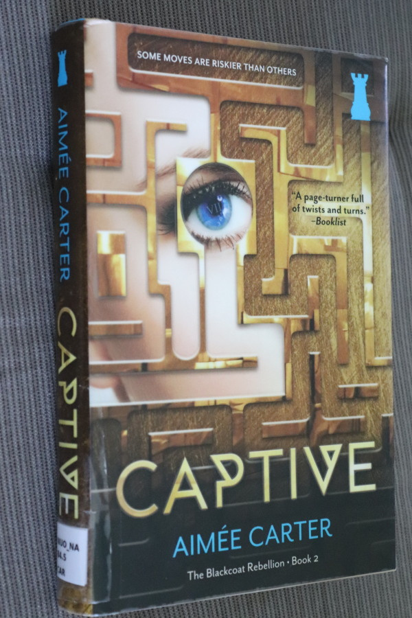 Aimee Carter : Captive Blackcoat Rebellion 2 ( 2014 k.po )