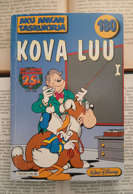 Aku Ankan taskukirja 180 • Kova luu