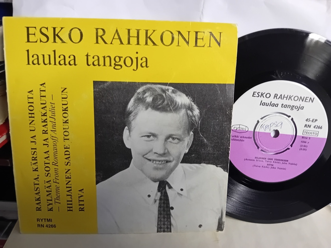 7" EP Esko Rahkonen laulaa tangoja