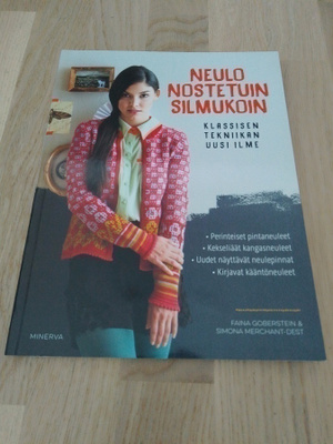 Neulo nostetuin silmukoin