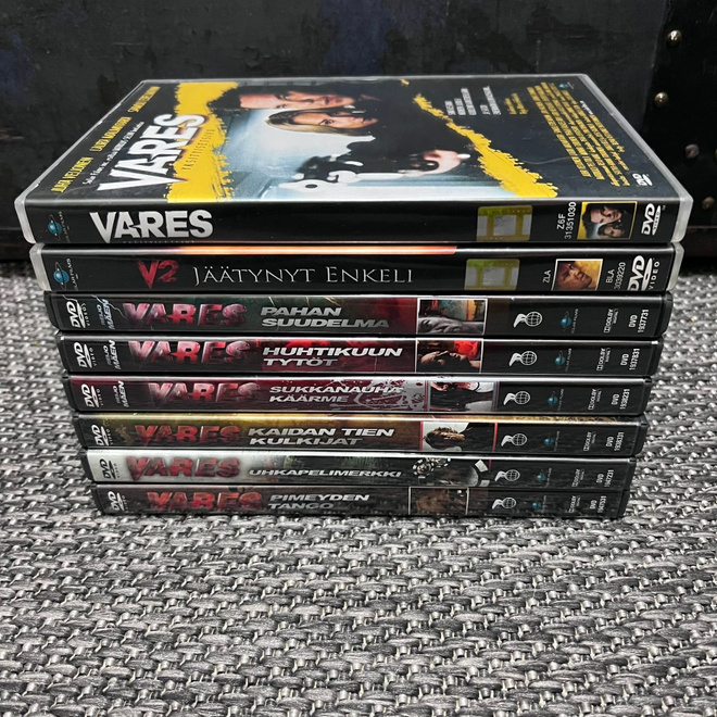 Vares 1-8 - DVD