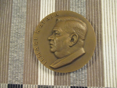Ilmari Kataja mitali 1962 /  J. Vikainen -62.