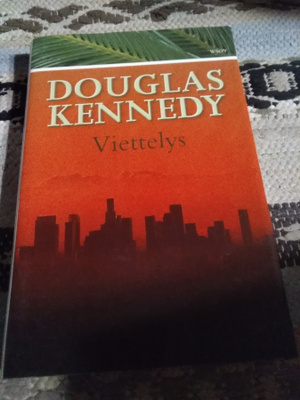 Douglas Kennedy: Viettelys