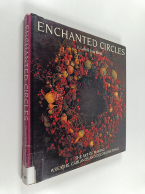 Elizabeth Jane Lloyd : Enchanted circles