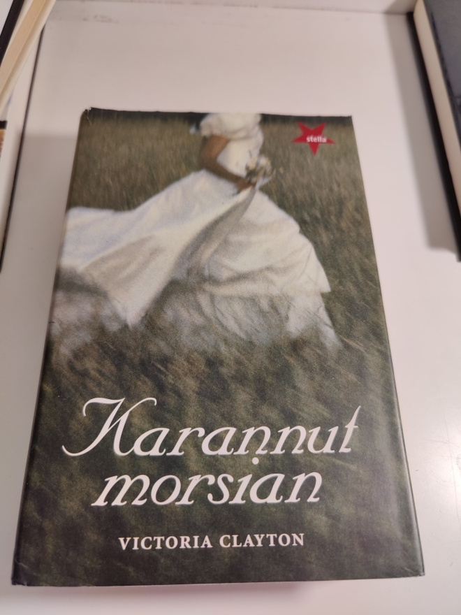 Victoria Clayton; Karannut morsian