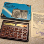 Sharp EL-869H-RD vintage-taskulaskin aurinkokennolla - pikkukuva 5