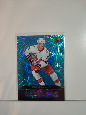 2020-21 Upper Deck - Dazzlers Blue #DZ-9 Sebastian Aho