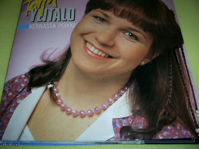 TARJA YLITALO - KERRASTA POIKKI