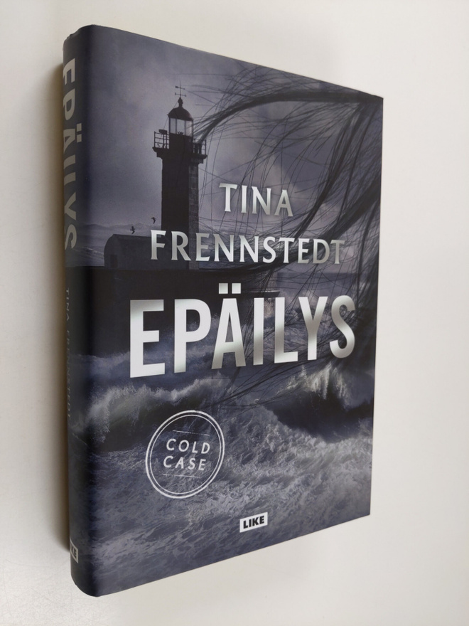 Tina Frennstedt : Epäilys