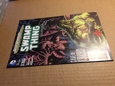 DC SWAMP THING 16/2013 HYVÄ