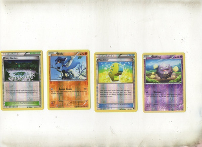 Pokemon-kortteja   4 kpl     2016