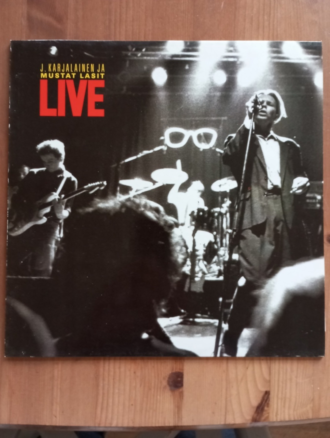 LP J. Karjalainen ja Mustat Lasit Live