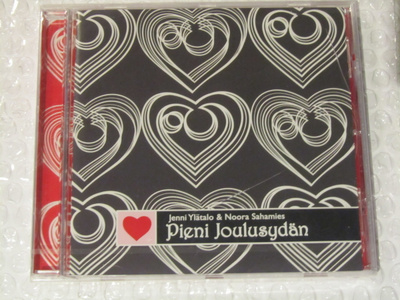 Pieni Joulusydän • Jenni Ylätalo & Noora Sahamies CD
