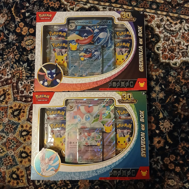 Pokemon 30th celebration ex boxit