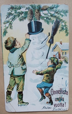 Lapset rakentaneet lumiukon, Uusi Vuosi, p. 1910