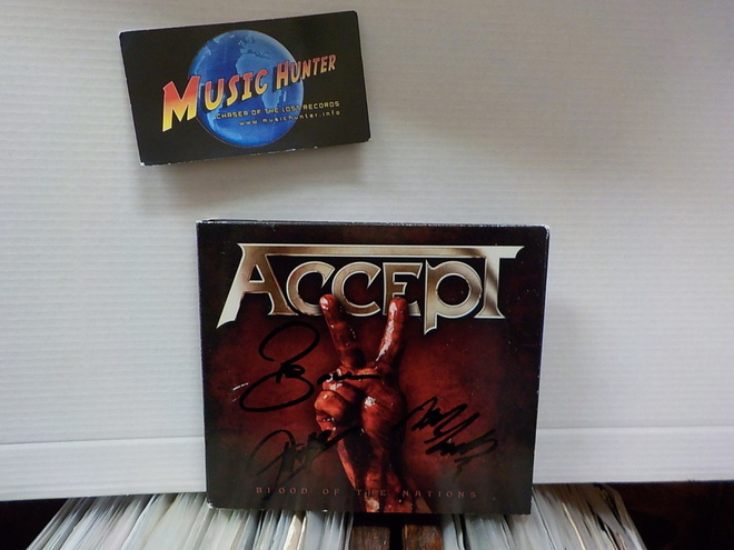 ACCEPT - BLOOD OF THE NATIONS CD + NIMMARIT