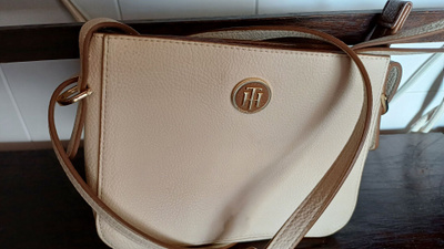 Tommy Hillfinger Pieni CrossBody