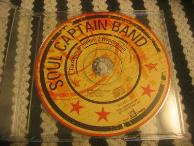 Soul Captain Band - Taistelun arvoinen (cds)