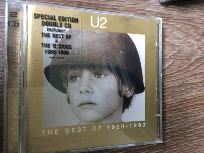 U2: THE BEST OF 1980-1990 & B-SIDES tupla-CD 1998