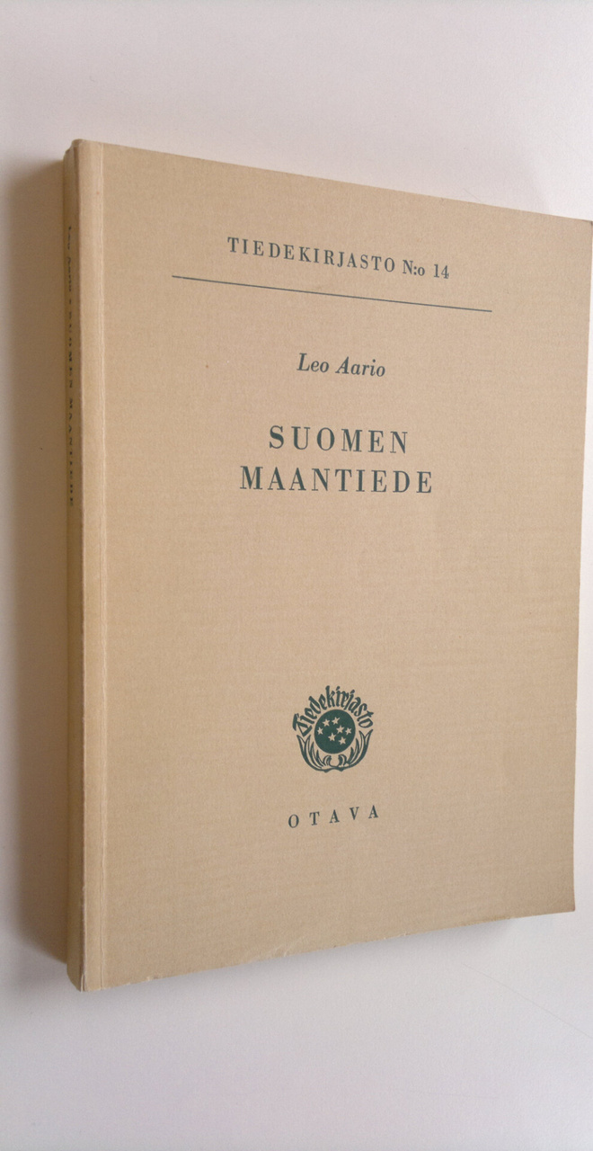 Leo Aario : Suomen maantiede (signeerattu)