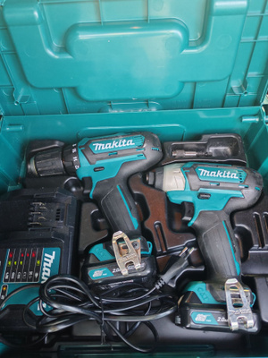 Makita CLX201SAJ CXT