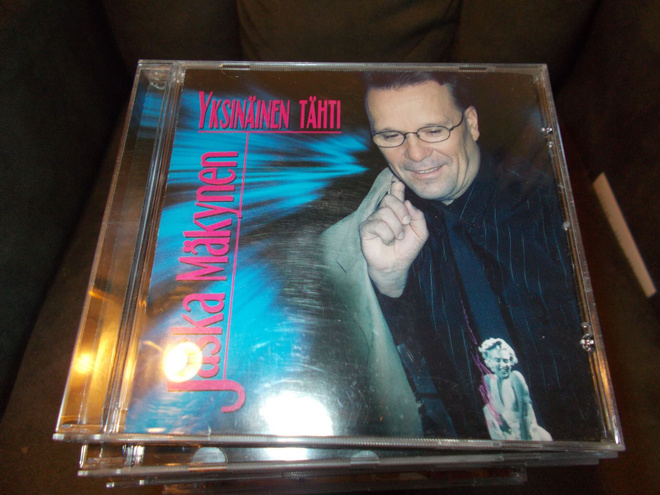 CD JASKA MÄKYNEN ** YKSINÄINEN TÄHTI **