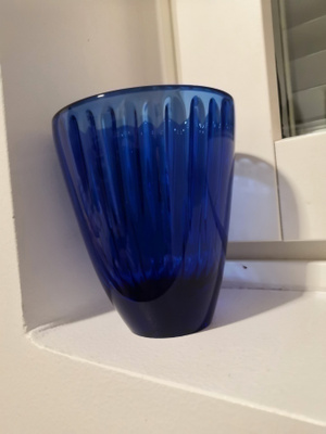 Wirkkalan "löytö" soikea vaasi
