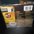 SHAKIRA - LAUNDRY SERVICE - WASHED AND DRIED CD + DVD - pikkukuva 2