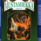 Weis & Hickman: Mustamiekan perintö. 2003. 1.p. - pikkukuva 1