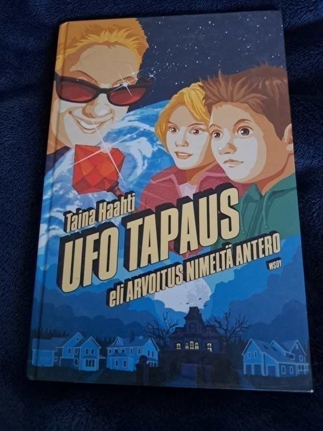 Taina Haahti Ufo tapaus kirja