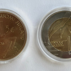 2 X 5 euroa juhlarahoja Suomesta 2005 ja 2006 - pikkukuva 2