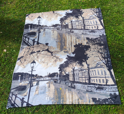 Vallila Aurajoki -pöytäliina 160x145 cm