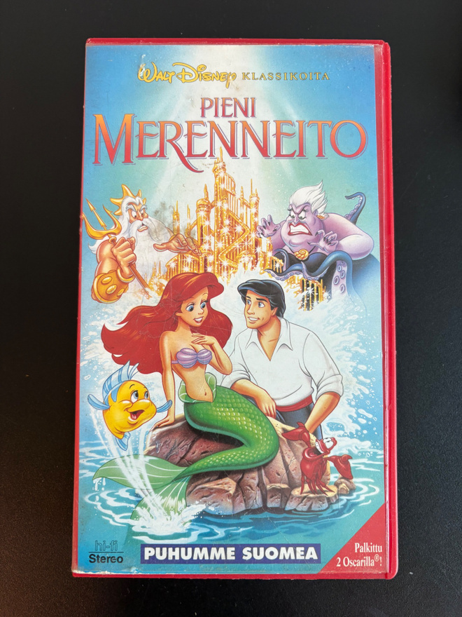 Pieni Merenneito VHS alkuperäinen 1989 Puhumme Suomea