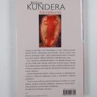 Milan Kundera : Identiteetti - pikkukuva 2