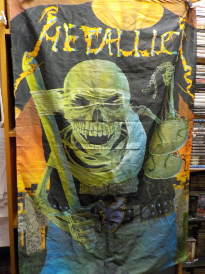 METALLICA VERY RARE SEINÄLIPPU VUODELTA 1992