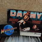 DANNY - SHOW 76 - VIERAILIJANA VICKY - VG+ TARRA - pikkukuva 1