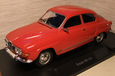 Saab 96 -72 Punainen 1:18