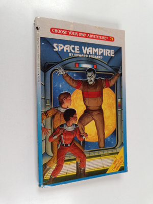 Edward Packard : Space Vampire