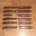 Kuusi kullanväristä voiveistä puukahvalla - pikkukuva 1