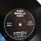 KUVAPUSSI SINGLE: KUSTI MAKELLE KOSTI - pikkukuva 3