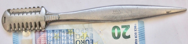 VANHA Hiusleikkuri Partaterällä Pax Solingen 271 Saksa