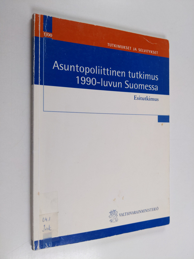 Tiina Inkinen : Asuntopoliittinen tutkimus 1990-luvun Suo...
