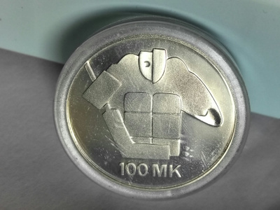 Juhlaraha 100 mk Jääkiekon MM-kisat 1991, hopeaa