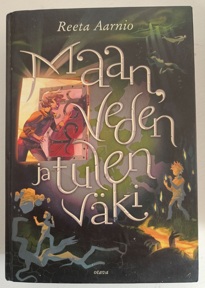 Reeta Aarnio: Maan, veden ja tulen väki