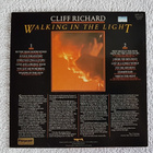 Cliff Richard – Walking In The Light LP UK 1984 - pikkukuva 4