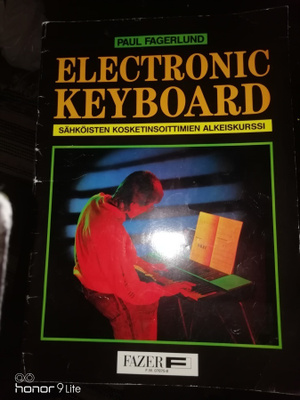 Paul Fagerlund Electronic keyboard